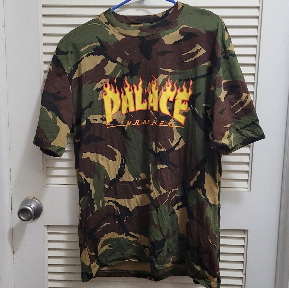 Palace X Thrasher short sleeve T-shirt